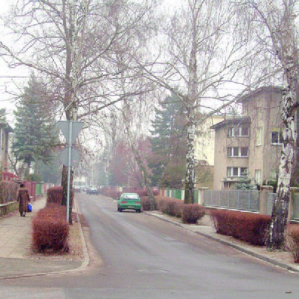 Pierwszą ulicą nowego osiedla była Jodłowa. Tak wygląda ona dziś.