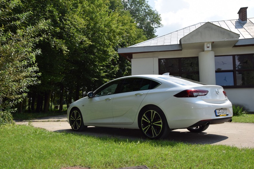 Opel Insignia Grand Sport...