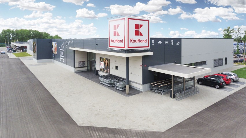Kaufland otwiera nowe sklepy w Częstochowie i w Zawierciu. Sieć poszukuje pracowników. Praca w Kauflandzie. Można zarobić 3900 zł brutto