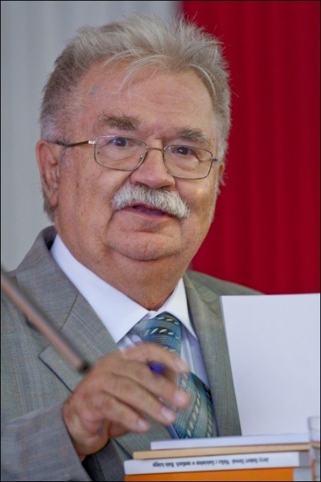 dr hab. Jerzy Nowak