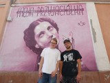 Nowy mural w Żninie. Można go oglądać na budynku Muzeum Ziemi Pałuckiej [zdjęcia, wideo]