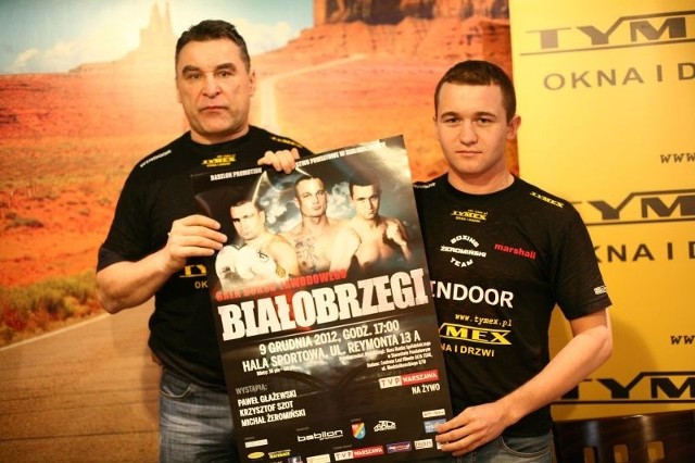 - zapraszamy do Bialobrzegów - mówią bokser Michał Żeromiński (z prawej) i jego trener Jarosław Soroka.