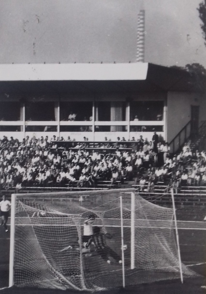 Stadion Hutnika Kraków (1991)