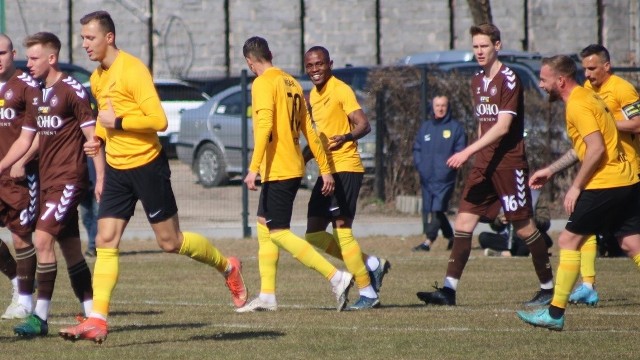 Wilde-Donald Guerrier zadebiutował w Wieczystej 19 marca 2022 r., w IV-ligowym meczu z Garbarnią II. Kilka minut po wejściu na boisko zdobył gola.