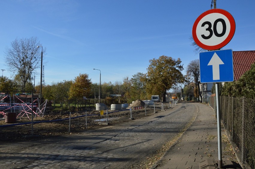 Rozpoczął się remont Miłoszyckiej. Będzie kanalizacja (ZDJĘCIA)