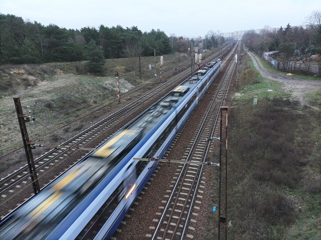 Śnieg już stopniał i mrozy odpuściły, ale w święta kolejarze i tak będą utrzymywać sprzęt do walki z zimą w gotowości.