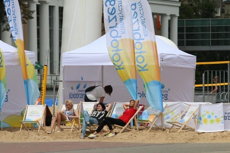 Kołobrzeg i prawdziwa plaża w Poznaniu? Tak, na MTP!