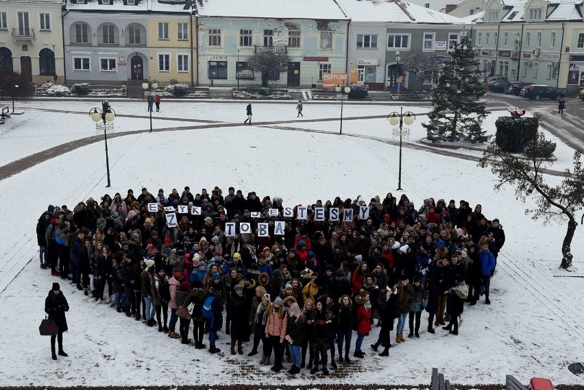 Eryk, jesteśmy z tobą! Wielkie serce na tarnobrzeskim rynku dla chorego chłopca