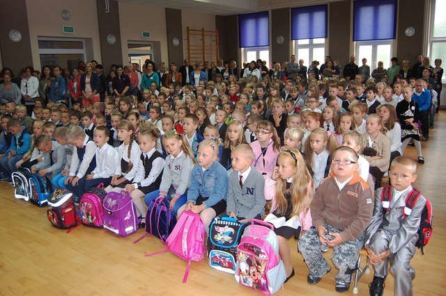 W gminie Świecie naukę w klasach pierwszych rozpoczęło 144 sześciolatków, zdaniem pedagogów szkoły są dobrze przygotowane na ich przyjęcie