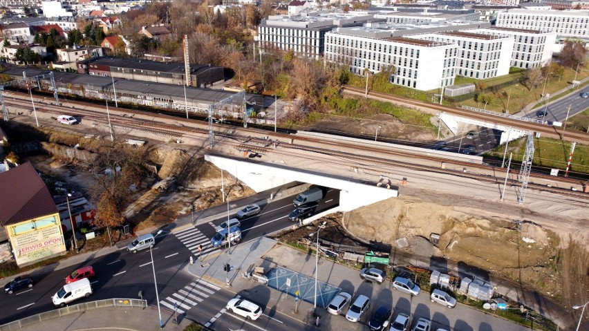 Odnowiono wiadukt w Krakowie. Będzie więcej miejsca dla pieszych