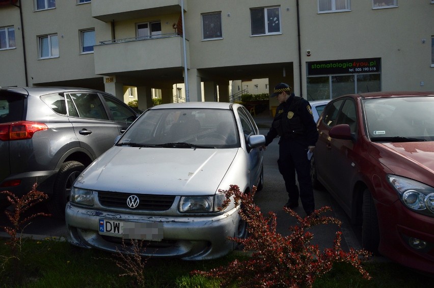 Król wraków tego tygodnia: volkswagen z ul. Królewieckiej