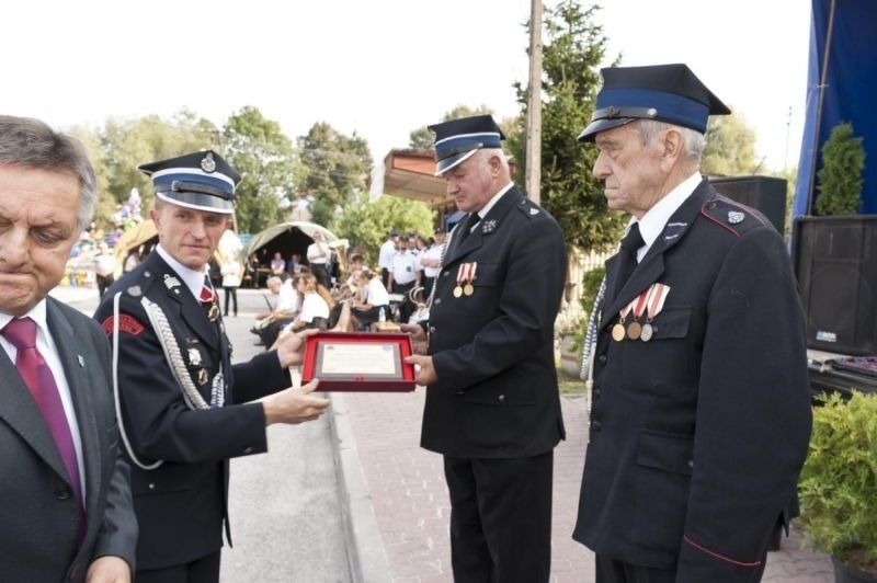 Wacław Szarek, burmistrz Sędziszowa oraz Adam Mysiara,...