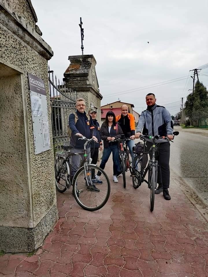 Kilkudziesięciu rowerzystów wzięło udział w I Rajdzie...