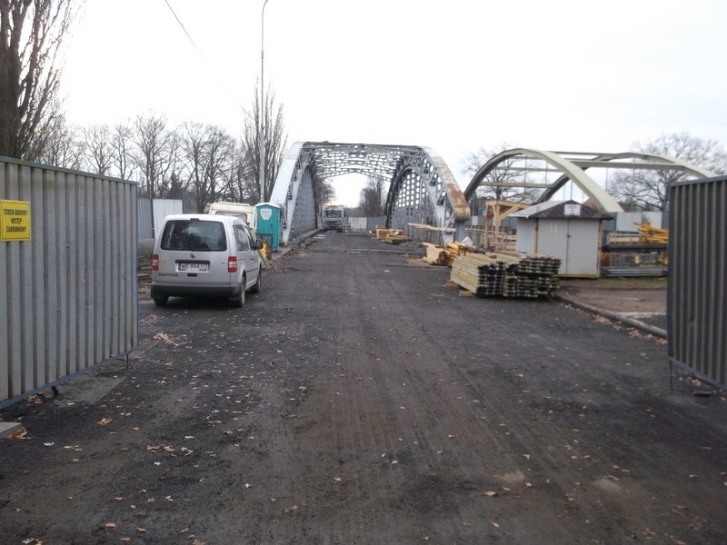 Remont mostu Jagiellońskiego opóźniony przez awarię gazociągu. Postoimy dłużej w korkach