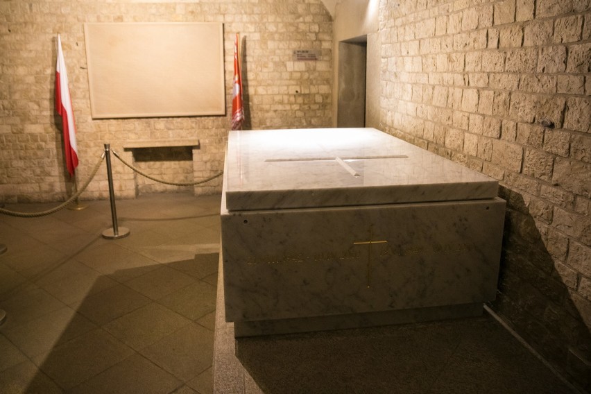 Kraków. Nowy sarkofag już gotowy [ZDJĘCIA]