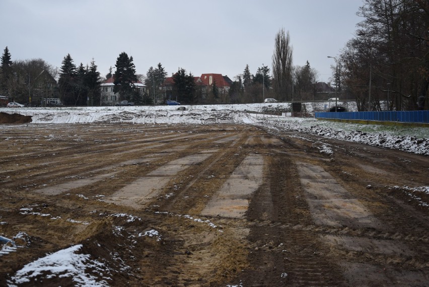 Budowa stadionu rozpoczęła się od likwidacji dotychczasowego...