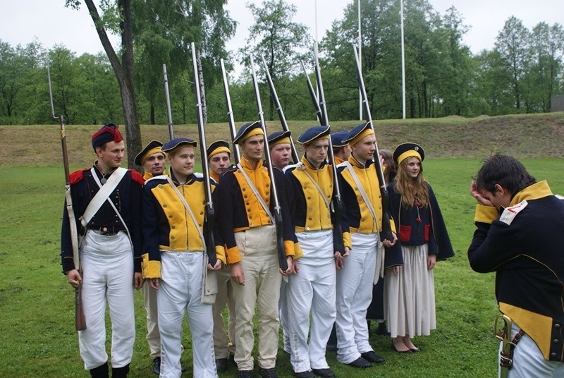 Piknik historyczny na Fortach Bema