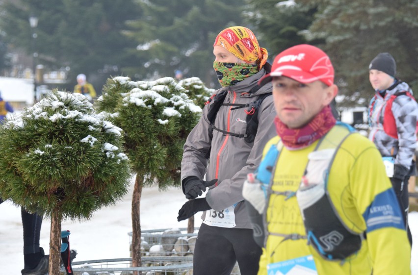 Blisko 500 biegaczy na dwóch trasach Łemkowyny Winter Trail [ZDJĘCIA]