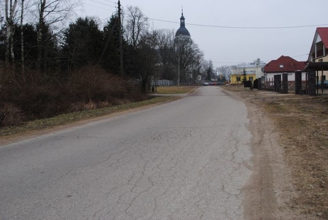 Droga Ogrodniczki-Juchnowiec Kościelny będzie remontowana. Poza jezdnią powstanie chodnik.