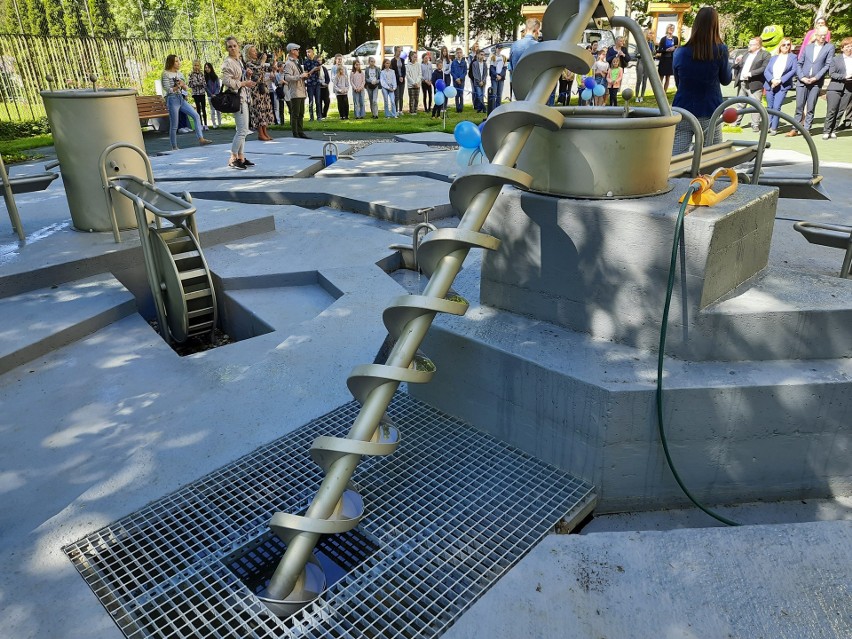 Nowa atrakcja edukacyjna dla młodych opolan - plac wodny otwarto w Opolu