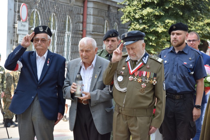 W Przemyślu odsłonili odnowiony pomnik marszałka Józefa Piłsudskiego [ZDJĘCIA]