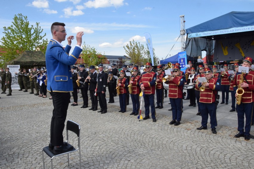 7 orkiestr dętych z terenu powiatu kieleckiego dało...