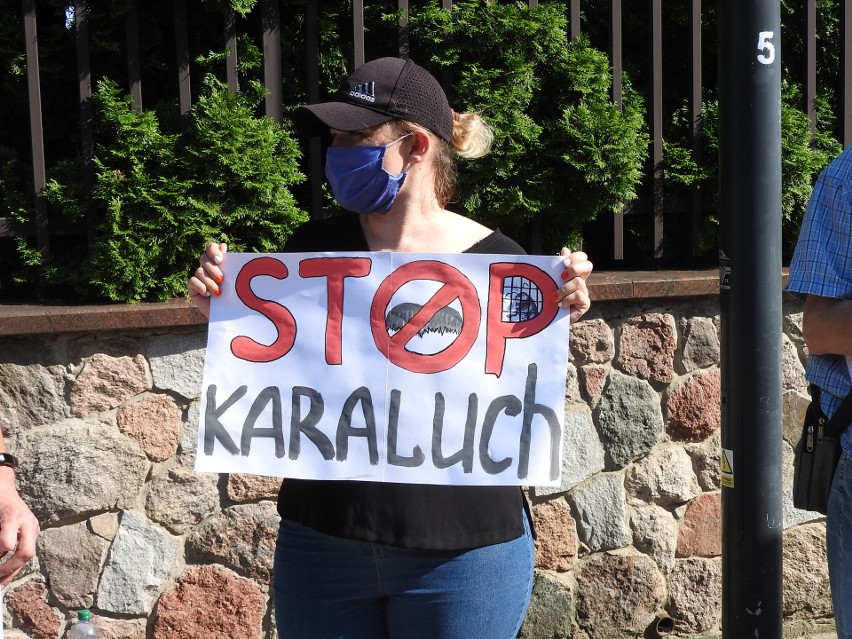 Protest przed konsulatem Białorusi. Białystok 26.06.2020