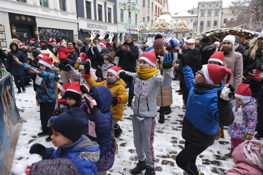 „Bieg Mikołajka dla Dzieci” odbył się w sobotę w Toruniu....