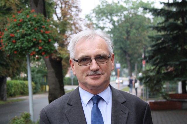 Marek Olszewski, wójt gminy Lubicz i przewodniczący Związku Gmin Wiejskich RP, na dziewięć miesięcy objął funkcję współprzewodniczącego Komisji Wspólnej Rządu i Samorządu Terytorialnego.