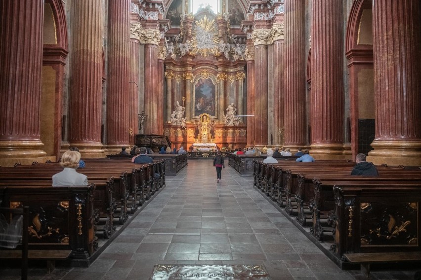 Miesiąc październik to czas nabożeństw różańcowych. W wielu...