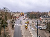 Remont ulic w Łodzi. Na ul. Wojska Polskiego wyjechał tramwaj. Na razie był to przejazd próbny