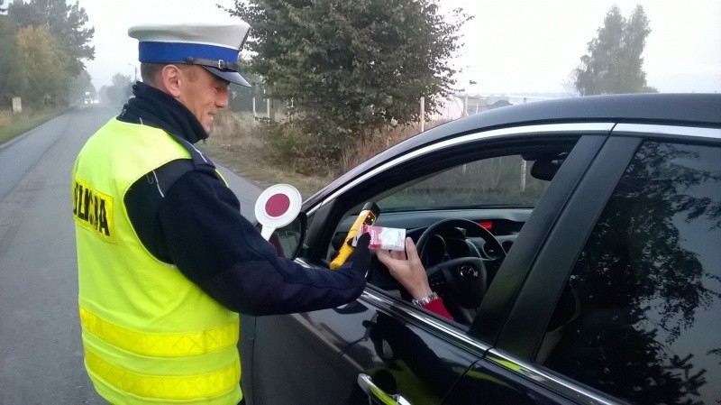 Kaliska policja rozdawała alkotesty [FOTO]