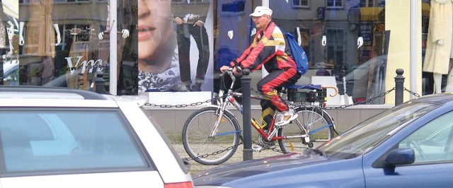 Wsiadaj na rower! Dziś obchodzimy Dzień bez samochodu.