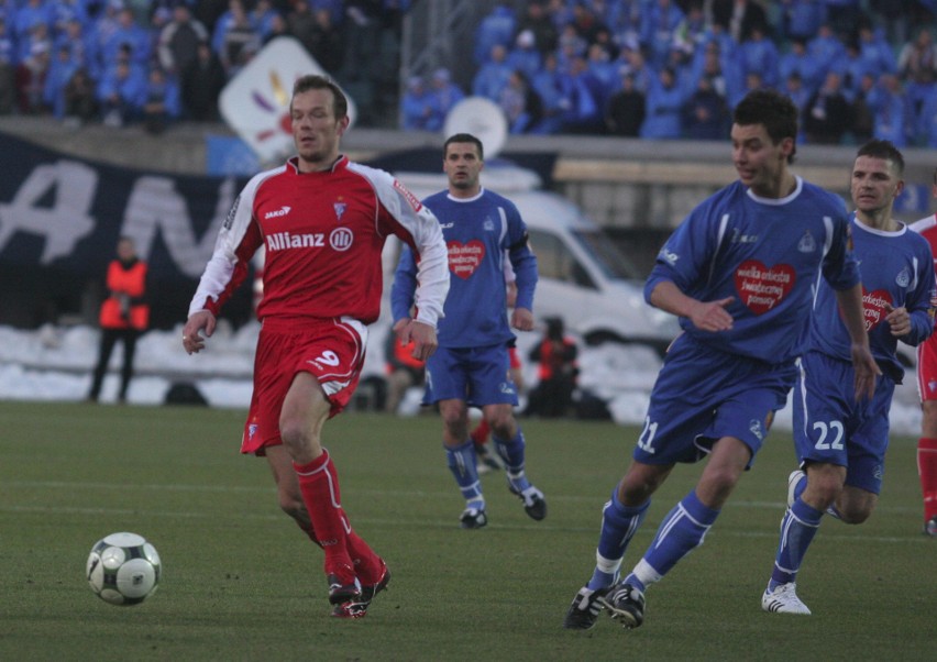 Maciej Sadlok w 2009 roku zagrał w meczu Ruchu Chorzów z...