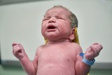 „Covidowe” dzieci. Już 40 noworodków urodziły kobiety z Sars-CoV-2 w szpitalu w Łomży 