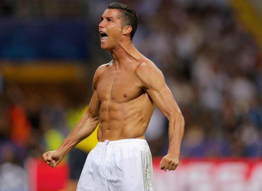 Cristiano Ronaldo (31 lat)...