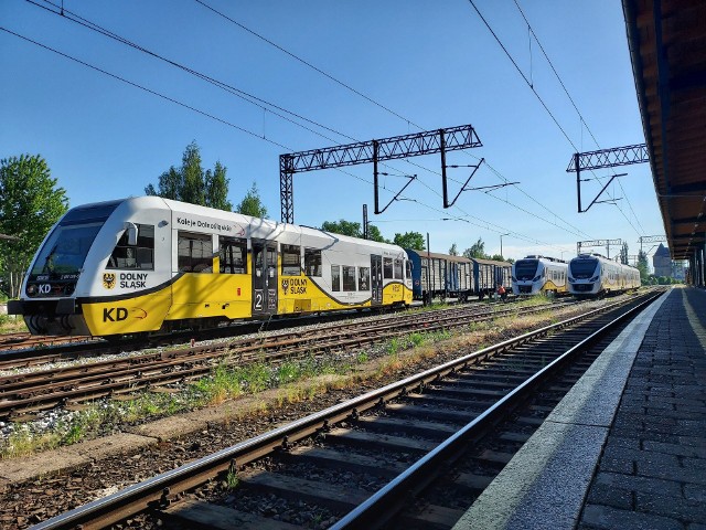 Koleje Dolnośląskie - pierwsze zmiany dla pasażerów wejdą w życie już na początku września.