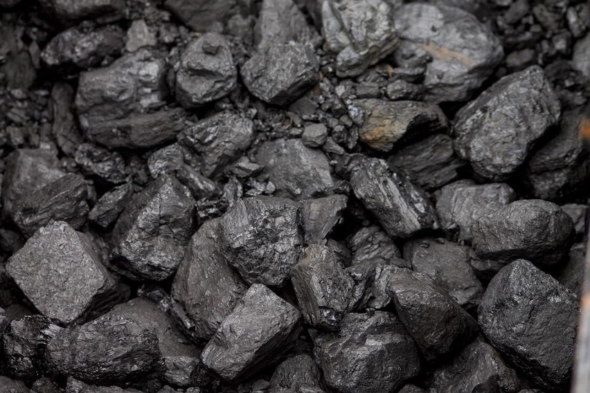 PGG do świąt dostarczy samorządom zamówiony węgiel. Do końca 2022 roku do gmin trafi ok. 550-600 tys. ton 