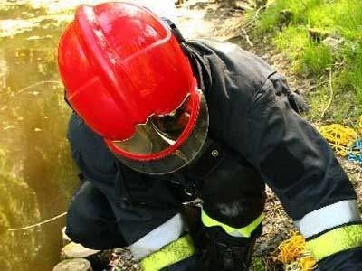 Strażacy ochotnicy z Lęborka tańczyli do przeboju disco polo. Filmik trafił do sieci.