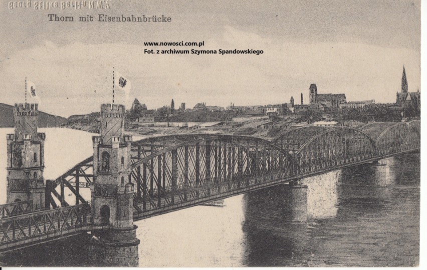 Toruński most przez Wisłę do lat 30. XX wieku był mostem...