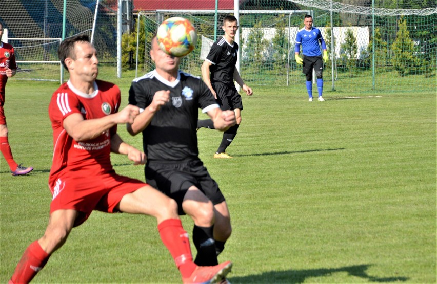 4. liga piłkarska. Jawiszowice przegrały z Jutrzenką Giebułtów, która postawiła pieczęć na mistrzostwie grupy zachodniej