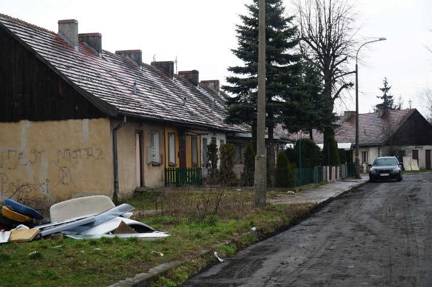 Do tej pory przy ul. Opolskiej wyburzono 11 baraków i...