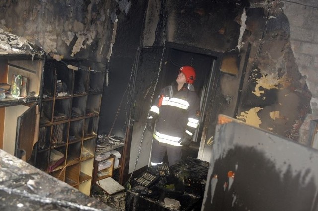 Dzisiejszy niegroźny pożar był przyczyną poważnego zamieszania w zakładach przy ulicy Toruńskiej w Bydgoszczy.