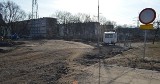 Budowa dworca Łódź Fabryczna. Wywrotki z ziemią nadal nie kursują
