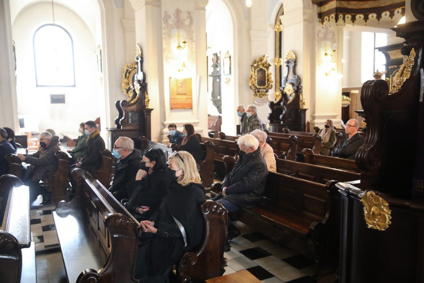 Kraków pożegnał wybitnego poetę Adama Zagajewskiego