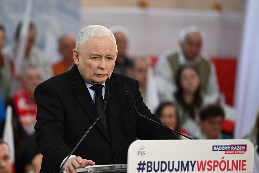 Jarosław Kaczyński w Leżajsku: W sprawie rolników rząd Tuska nie robi nic [ZDJĘCIA, WIDEO]