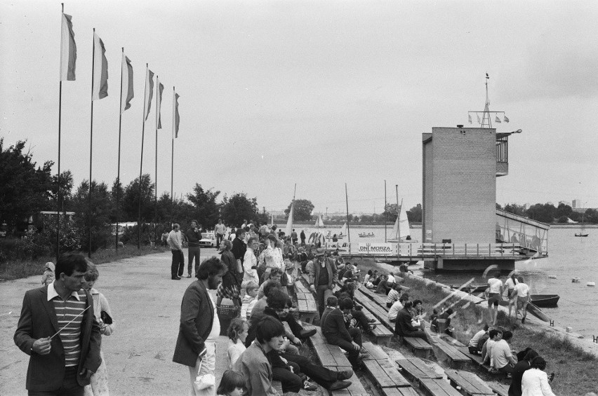 Nad Zalewem Zemborzyckim w Lublinie - Dni Morza w 1984 r.