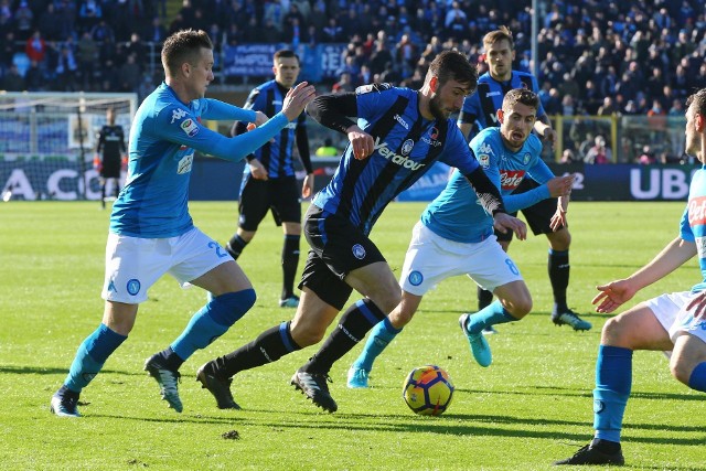Napoli pozostało na czele tabeli Serie A