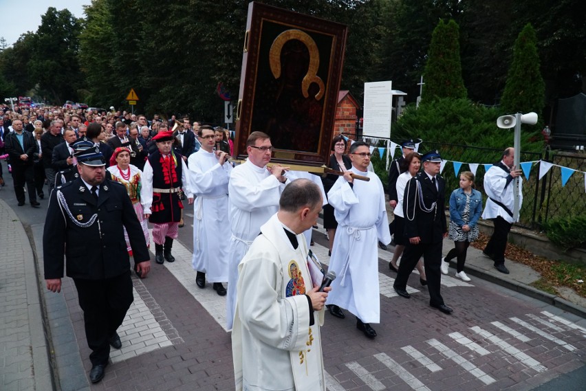 We wtorek, 28 września, około godziny 17:30 kopia Obrazu...