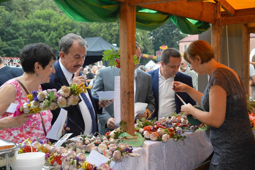 Rolnicy obchodzili Święto Czosnku w Obrażejowicach